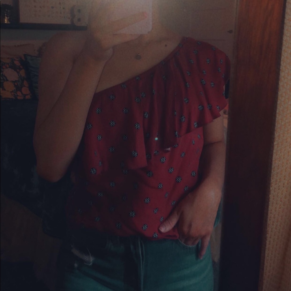 Abercrombie & Fitch top!!